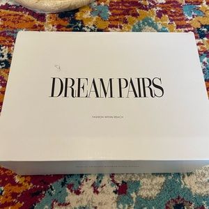 Black suede high-chunk pumps